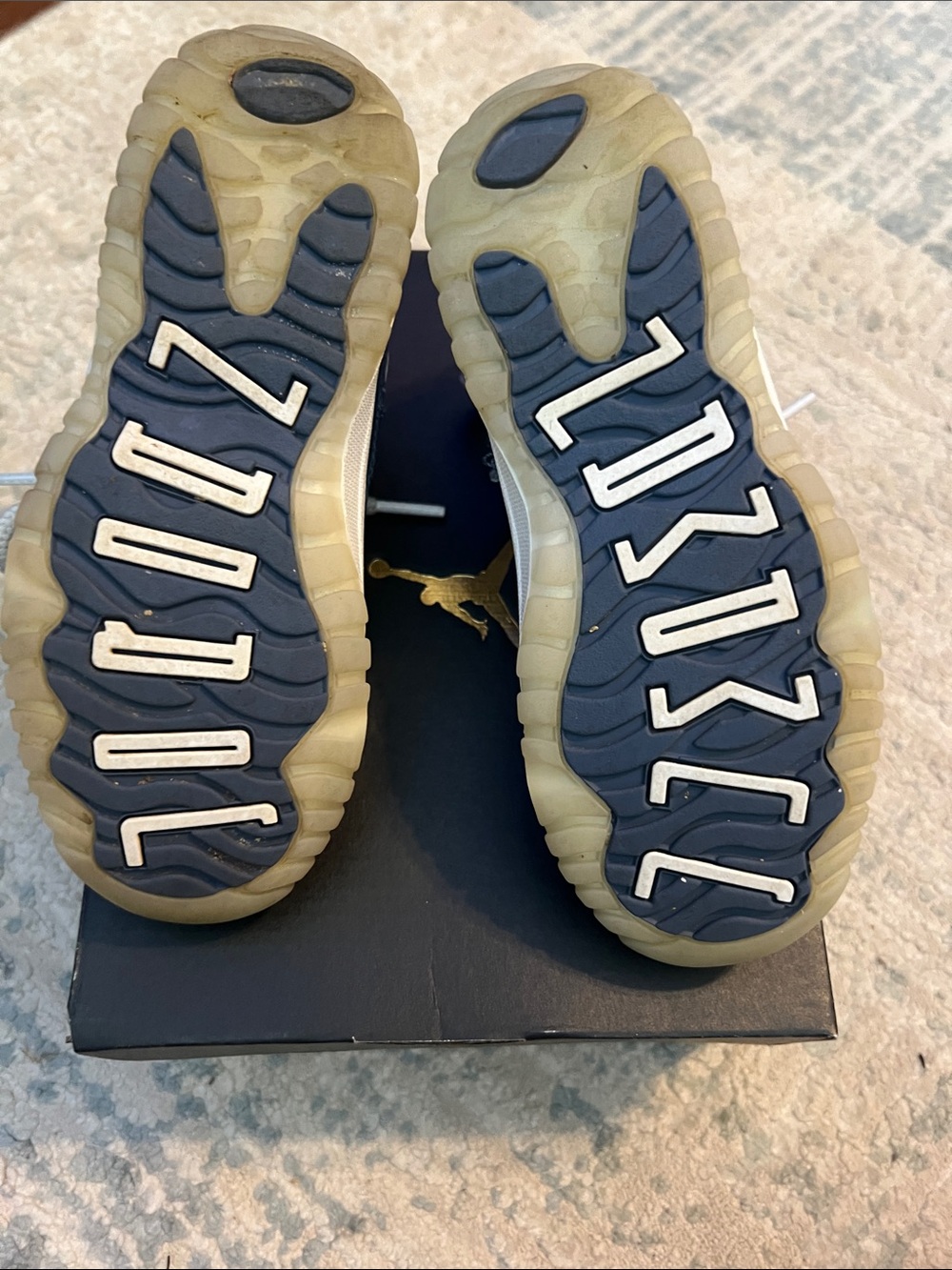 JORDAN 11 Low sz 11.5C kids - Picture 5 of 6